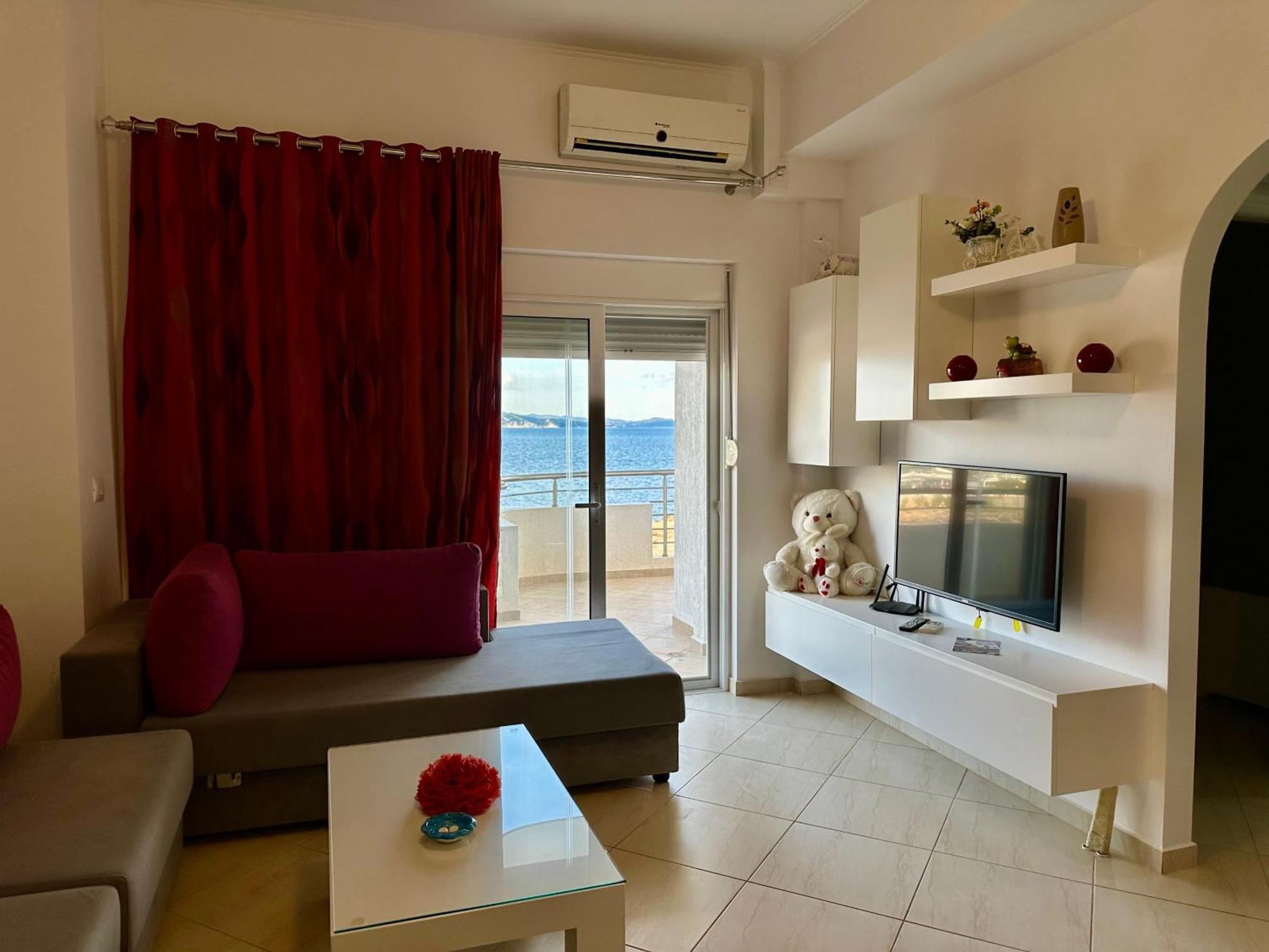 Aqua Apartments Seaview Sarandë Buitenkant foto