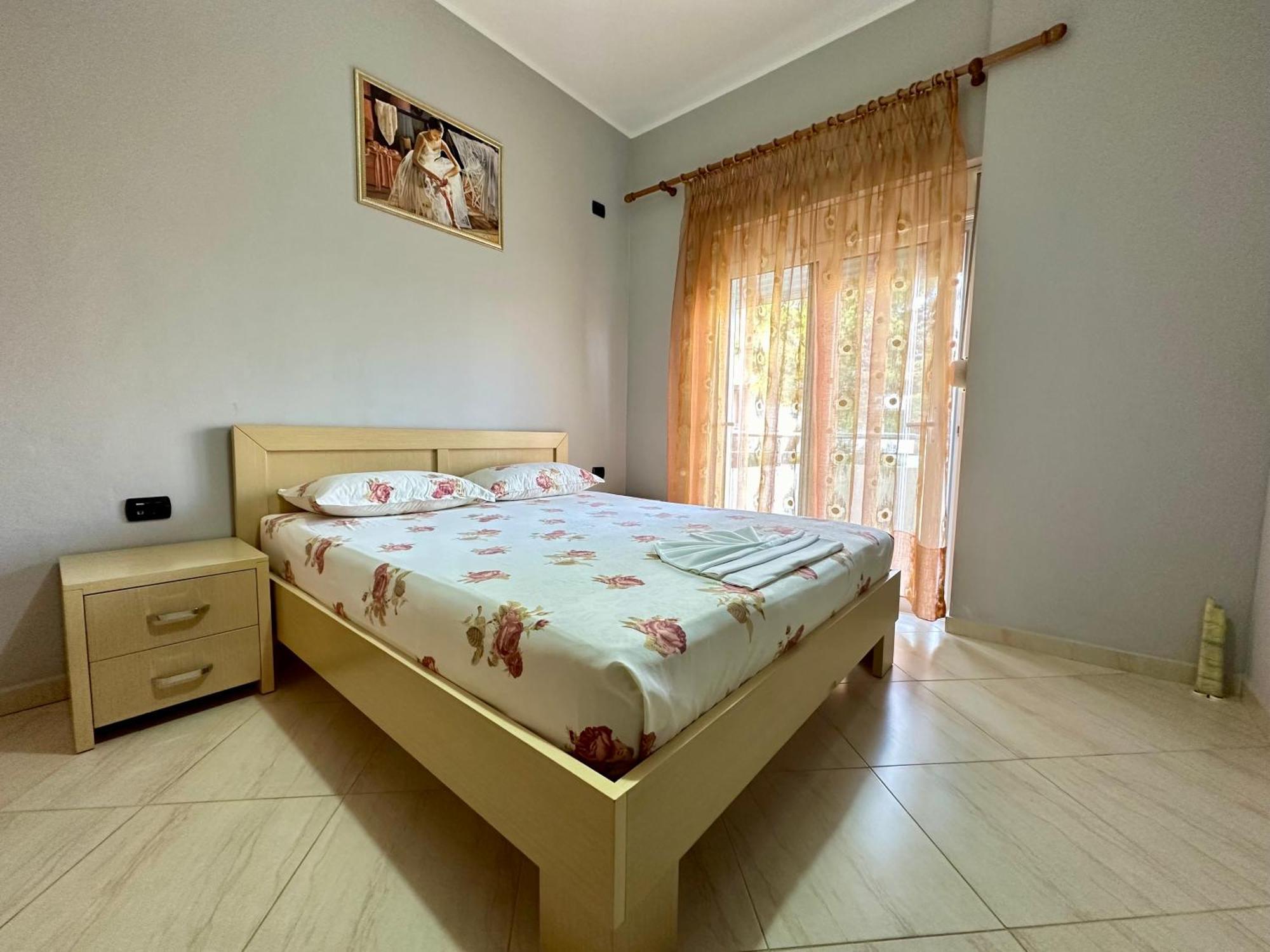 Aqua Apartments Seaview Sarandë Buitenkant foto