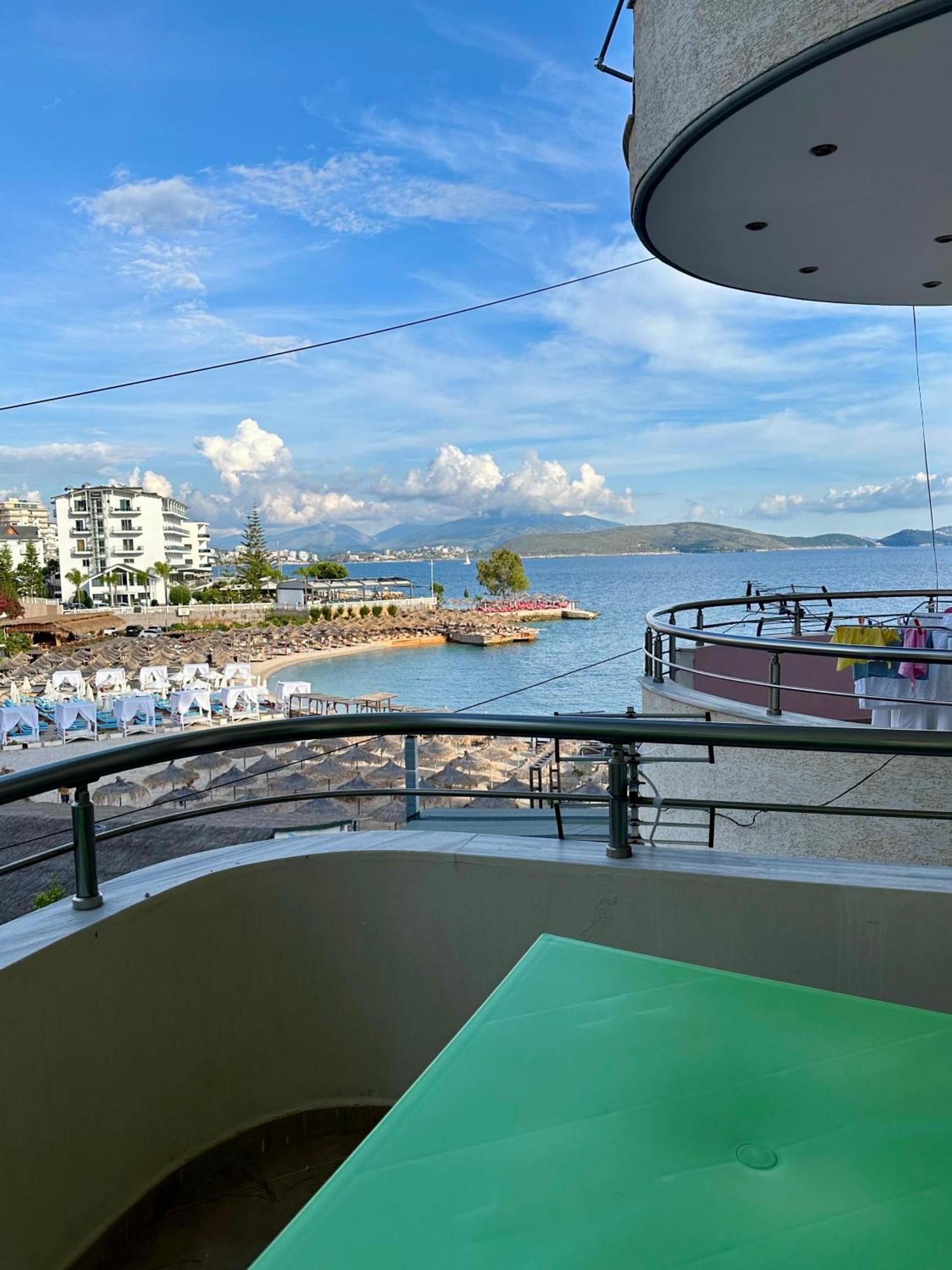 Aqua Apartments Seaview Sarandë Buitenkant foto