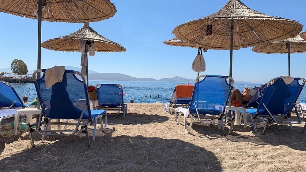 Aqua Apartments Seaview Sarandë Buitenkant foto